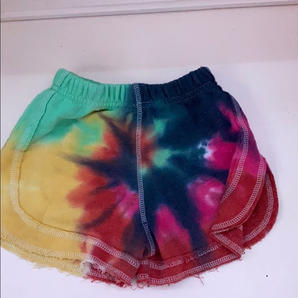Fabric tie die shorts